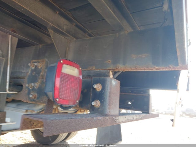 Ford F-550 Chassis Xl 2015 1FDUF5GY0FEA16845 Image 11