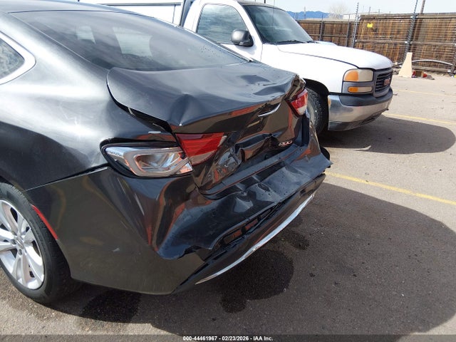 Aukcja sprzedaży 2015 Chrysler 200 Limited, vin: 1C3CCCABXFN756621, numer aukcji: 44461967