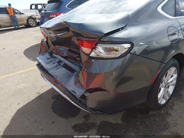 Aukcja sprzedaży 2015 Chrysler 200 Limited, vin: 1C3CCCABXFN756621, numer aukcji: 44461967