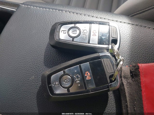 3FA6P0UU5JR100864 Ford Fusion Hybrid S
