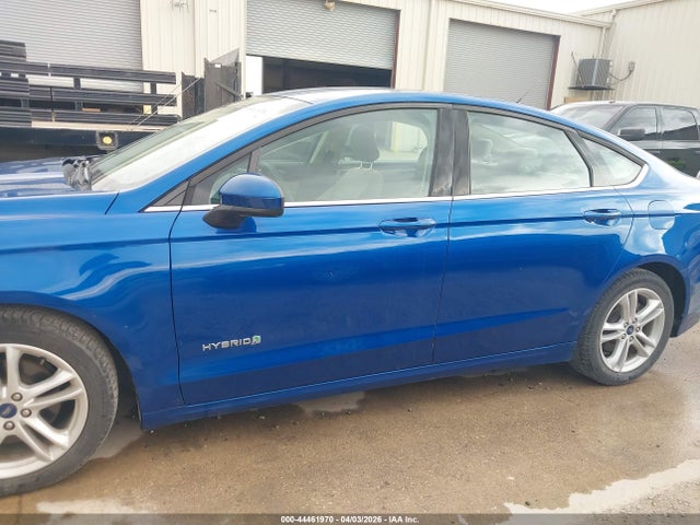 3FA6P0UU5JR100864 Ford Fusion Hybrid S