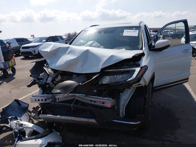 Продаж на аукціоні авто 2021 Honda Pilot 2wd Touring 7 Passenger, vin: 5FNYF5H68MB030281, номер лоту: 44461989