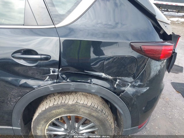 Продаж на аукціоні авто 2017 Mazda Cx-5 Sport, vin: JM3KFBBL4H0127752, номер лоту: 44462020