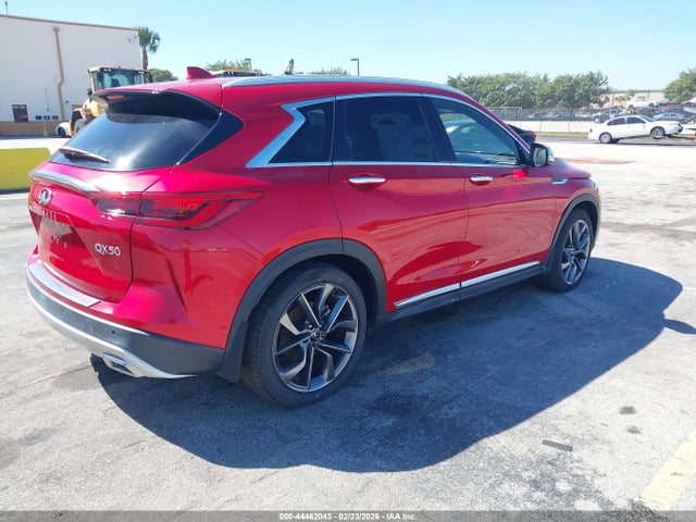 2021 INFINITI QX50 3PCAJ5DA5MF102600 Photo 3