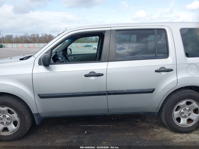 Honda PILOT LX 2015 5FNYF3H29FB011727 Image 14
