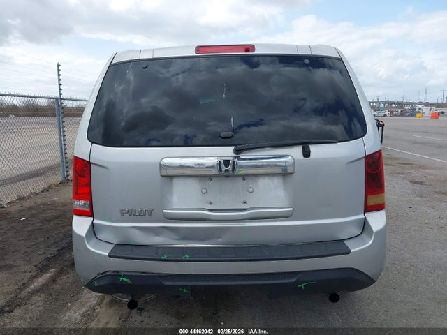 Honda PILOT LX 2015 5FNYF3H29FB011727 Image 16