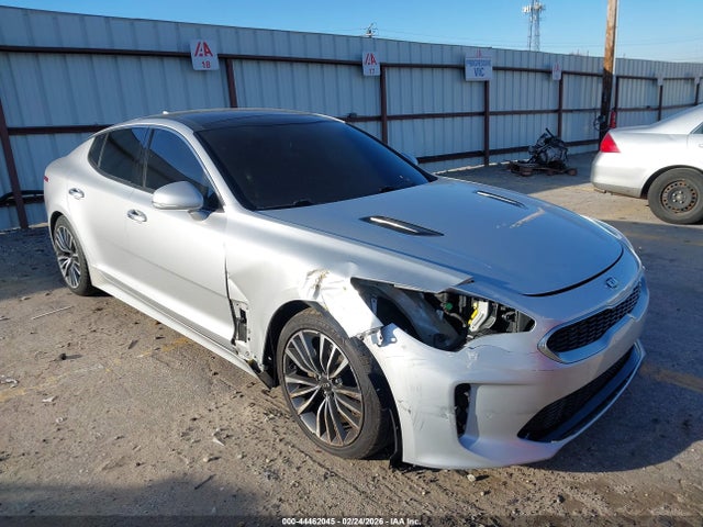 2018 KIA STINGER KNAE25LA0J6017118