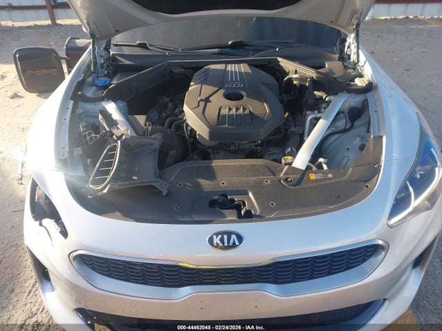 2018 KIA STINGER KNAE25LA0J6017118 Photo 9