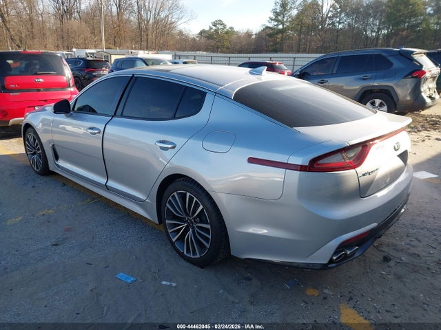 2018 KIA STINGER KNAE25LA0J6017118 Photo 2