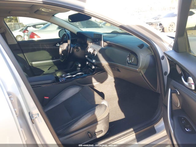 2018 KIA STINGER KNAE25LA0J6017118 Photo 4