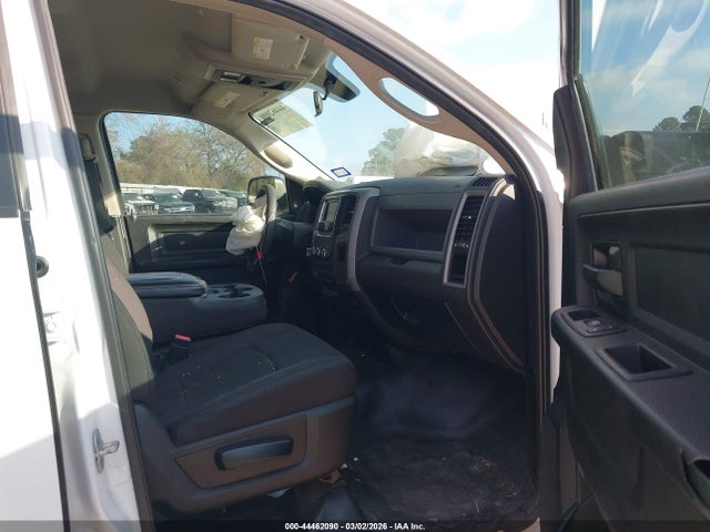 Продаж на аукціоні авто 2019 Ram 1500 Classic Tradesman  4x4 6'4 Box, vin: 1C6RR7FTXKS578483, номер лоту: 44462090