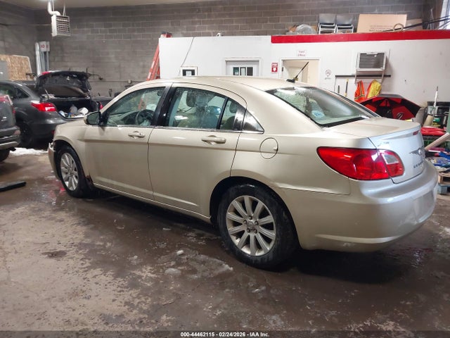 Aukcja sprzedaży 2010 Chrysler Sebring Limited, vin: 1C3CC5FB9AN205318, numer aukcji: 44462115