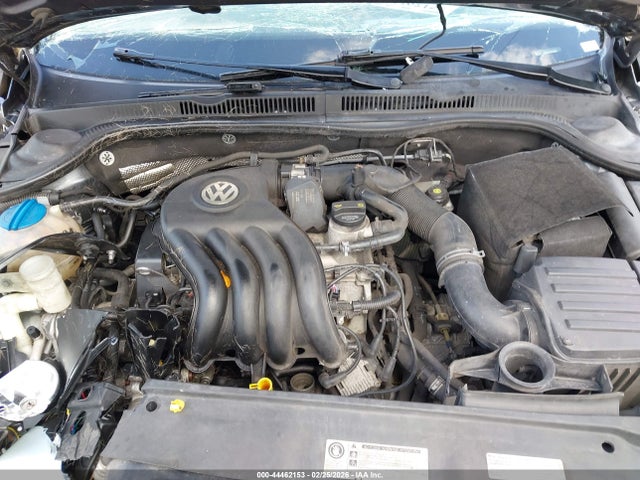 2015 Volkswagen Jetta 2.0l S მანქანა იყიდება აუქციონზე, vin: 3VW2K7AJ3FM332598, აუქციონის ნომერი: 44462153