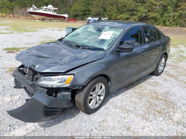 2015 Volkswagen Jetta 2.0l S მანქანა იყიდება აუქციონზე, vin: 3VW2K7AJ3FM332598, აუქციონის ნომერი: 44462153