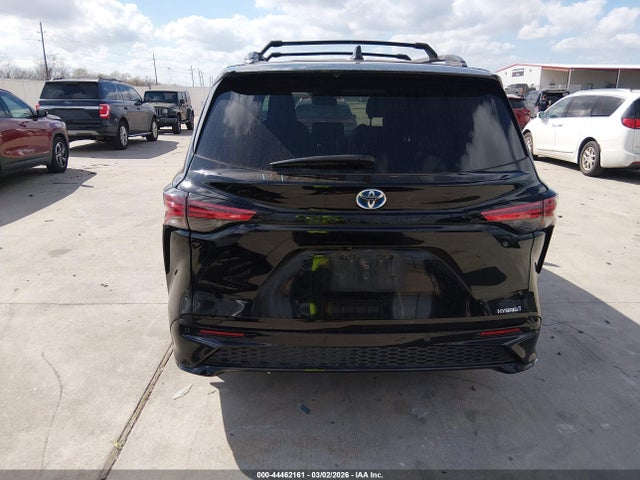 5TDCRKEC1RS182416 Toyota Sienna Xse