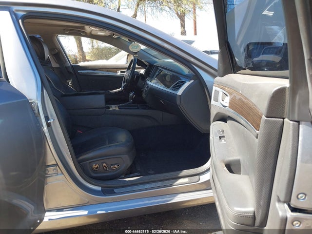 KMHGN4JE4FU038328 Hyundai Genesis 3.8