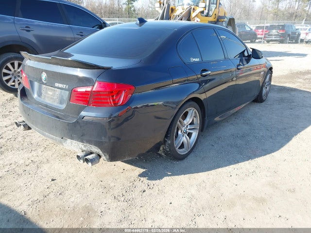 2016 BMW 550I WBAKN9C5XGD961985 Photo 3