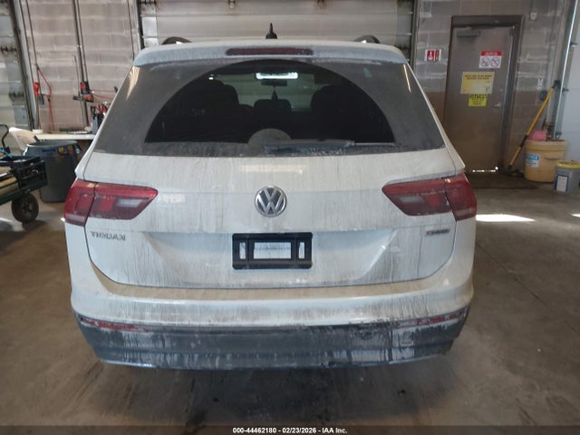Продажа на аукционе авто 2021 Volkswagen Tiguan 2.0t S, vin: 3VV0B7AX7MM102883, номер лота: 44462180