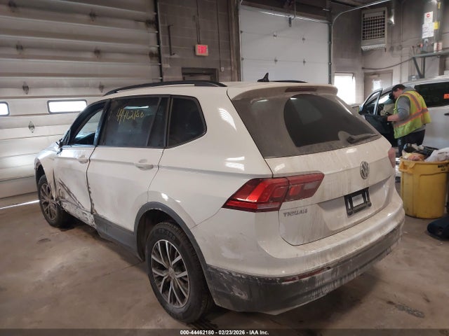 Продажа на аукционе авто 2021 Volkswagen Tiguan 2.0t S, vin: 3VV0B7AX7MM102883, номер лота: 44462180