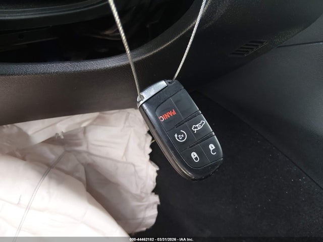 2022 CHRYSLER 300 2C3CCABG1NH228908 Photo 10