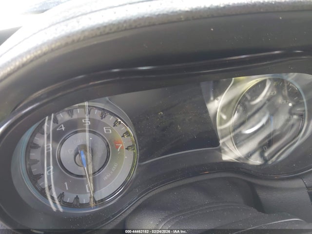 2022 CHRYSLER 300 2C3CCABG1NH228908 Photo 6