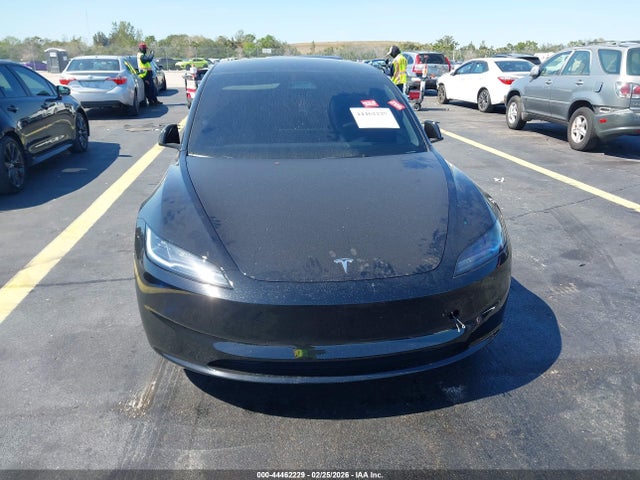 44462229 :رقم المزاد ، 5YJ3E1EA5SF055800 vin ، 2025 Tesla Model 3 Long Range Rear-wheel Drive/standard Rear-wheel Drive مزاد بيع