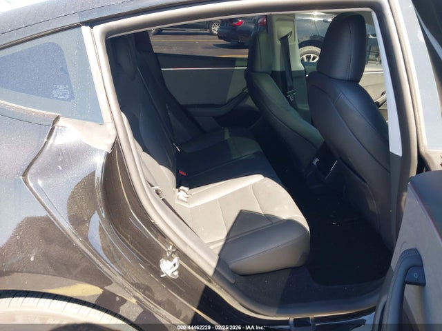 44462229 :رقم المزاد ، 5YJ3E1EA5SF055800 vin ، 2025 Tesla Model 3 Long Range Rear-wheel Drive/standard Rear-wheel Drive مزاد بيع