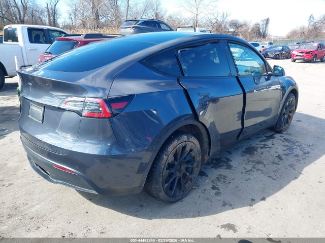 44462248 :رقم المزاد ، 7SAYGDEE7NF363949 vin ، 2022 Tesla Model Y Long Range Dual Motor All-wheel Drive مزاد بيع