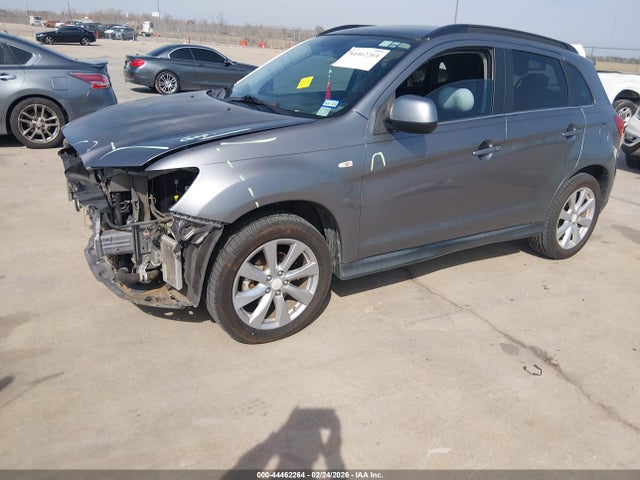 4A4AP4AU3FE049741 Mitsubishi Outlander Sport Se
