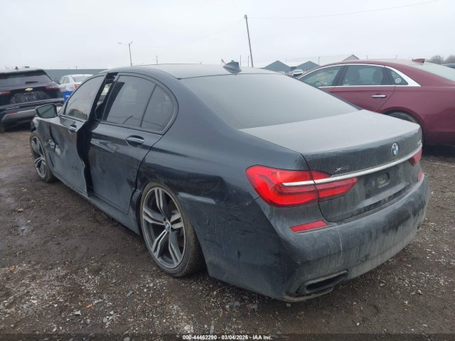2017 BMW 750I WBA7B0C59HG527003 Photo 2