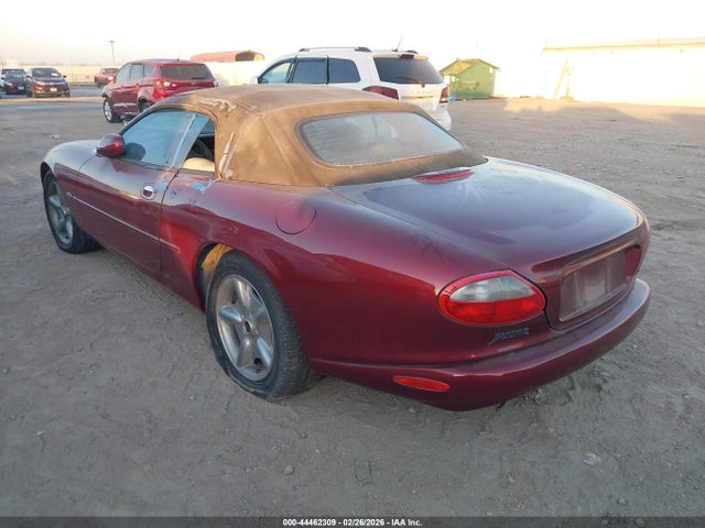 1997 JAGUAR XK8 SAJGX2742VC016433 Photo 2