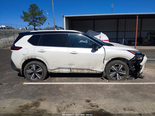 JN8BT3CA4PW426386 Nissan Rogue Sl Fwd