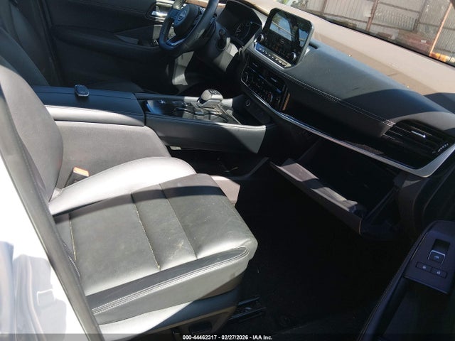 JN8BT3CA4PW426386 Nissan Rogue Sl Fwd