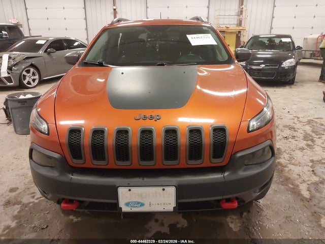 44462329 :رقم المزاد ، 1C4PJMBS6GW240582 vin ، 2016 Jeep Cherokee Trailhawk مزاد بيع