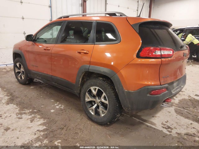 44462329 :رقم المزاد ، 1C4PJMBS6GW240582 vin ، 2016 Jeep Cherokee Trailhawk مزاد بيع