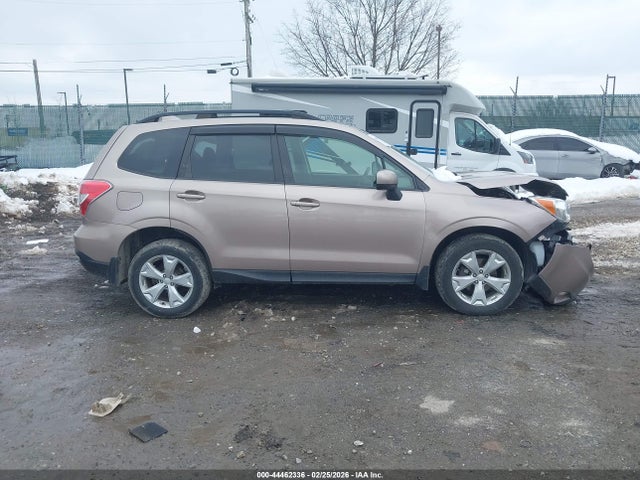 Subaru Forester 2.5i Premium 2016 JF2SJADC4GH562772 Image 13
