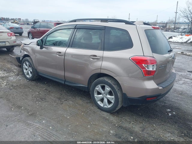 Subaru Forester 2.5i Premium 2016 JF2SJADC4GH562772 Image 3
