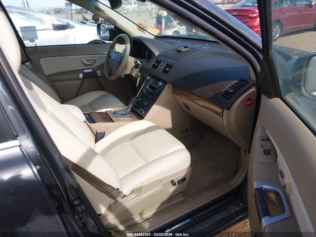 2011 VOLVO XC90 YV4952CZ4B1583195 Photo 4