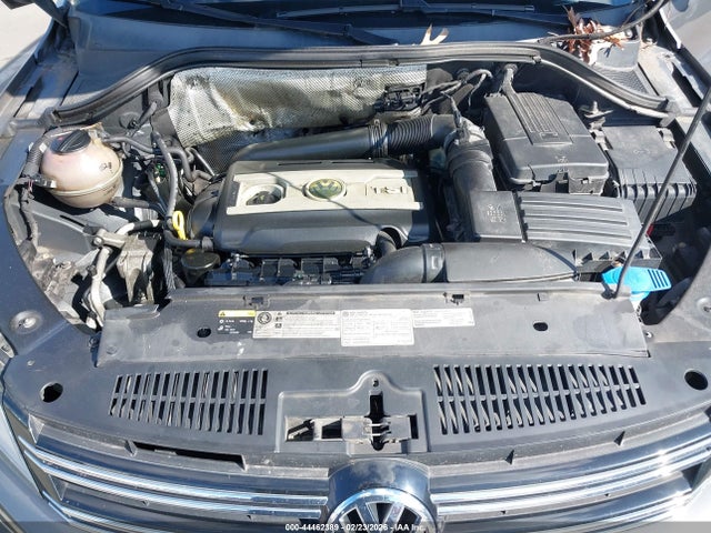 44462389 :رقم المزاد ، WVGAV7AX1GW604962 vin ، 2016 Volkswagen Tiguan S مزاد بيع