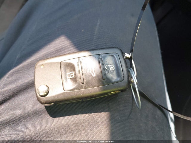 44462389 :رقم المزاد ، WVGAV7AX1GW604962 vin ، 2016 Volkswagen Tiguan S مزاد بيع