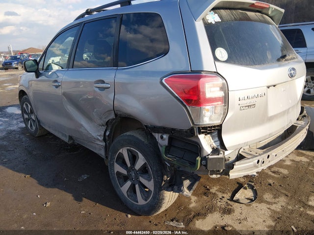 Продажа на аукционе авто 2017 Subaru Forester 2.5i Limited, vin: JF2SJAJC1HH586582, номер лота: 44462450