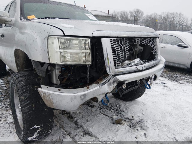 44462486 :رقم المزاد ، 1GTR2VE34BZ301001 vin ، 2011 Gmc Sierra 1500 Sle مزاد بيع