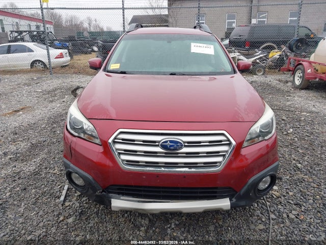 44462492 :رقم المزاد ، 4S4BSBJC8F3245607 vin ، 2015 Subaru Outback 2.5i Limited مزاد بيع