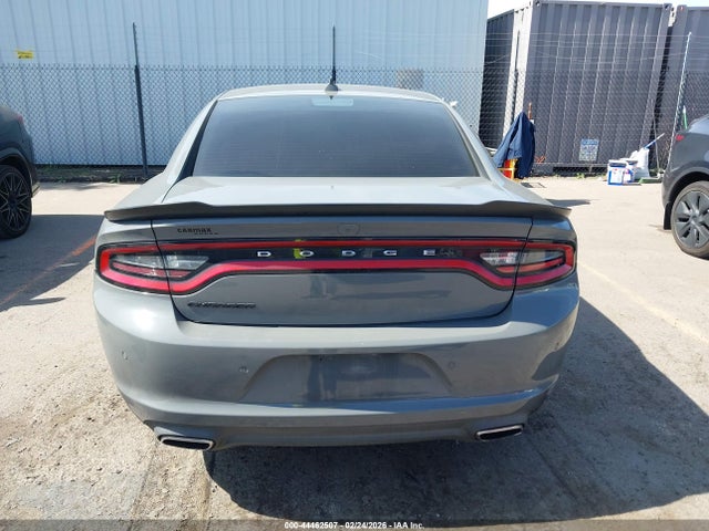 2C3CDXBG1KH571925 Dodge Charger Sxt Rwd