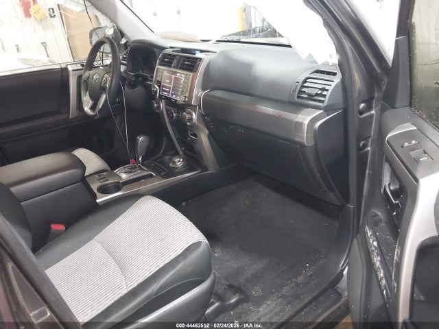JTEMU5JR9P6093328 Toyota 4RUNNER SR5