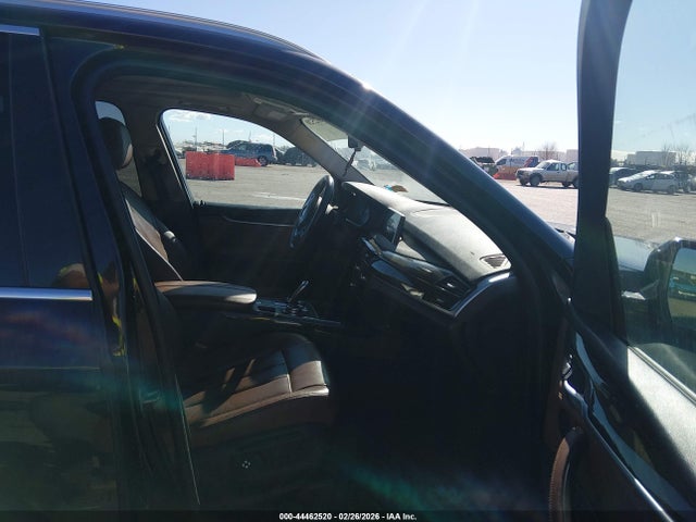 44462520 :رقم المزاد ، 5UXKR0C58E0K47357 vin ، 2014 Bmw X5 Xdrive35i مزاد بيع