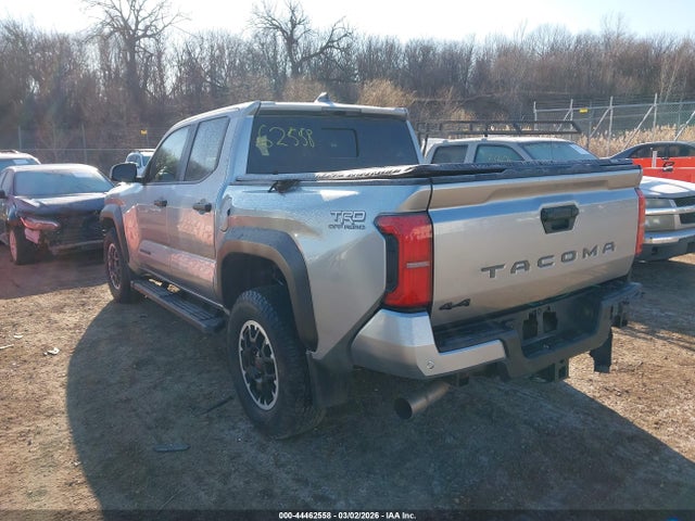 Aukcja sprzedaży 2024 Toyota Tacoma Trd Off Road, vin: 3TMLB5JN7RM009254, numer aukcji: 44462558