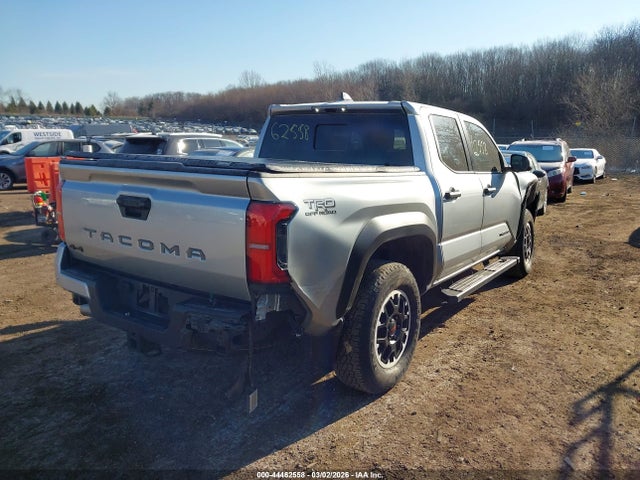 Aukcja sprzedaży 2024 Toyota Tacoma Trd Off Road, vin: 3TMLB5JN7RM009254, numer aukcji: 44462558