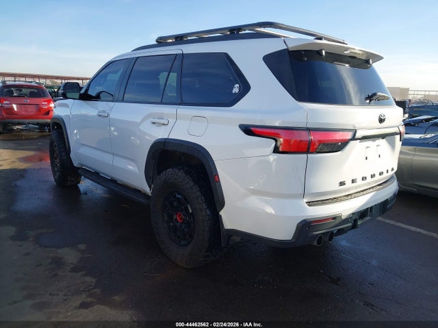 2024 TOYOTA SEQUOIA 7SVAAABA4RX032781 Photo 2