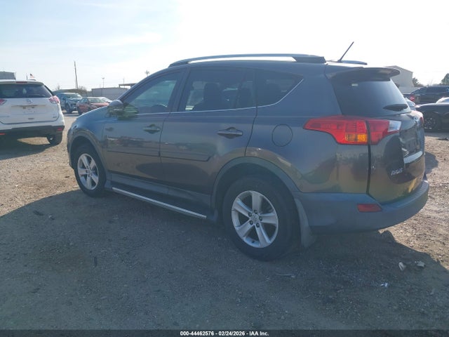 2T3WFREV9EW121680 Toyota Rav4 Xle
